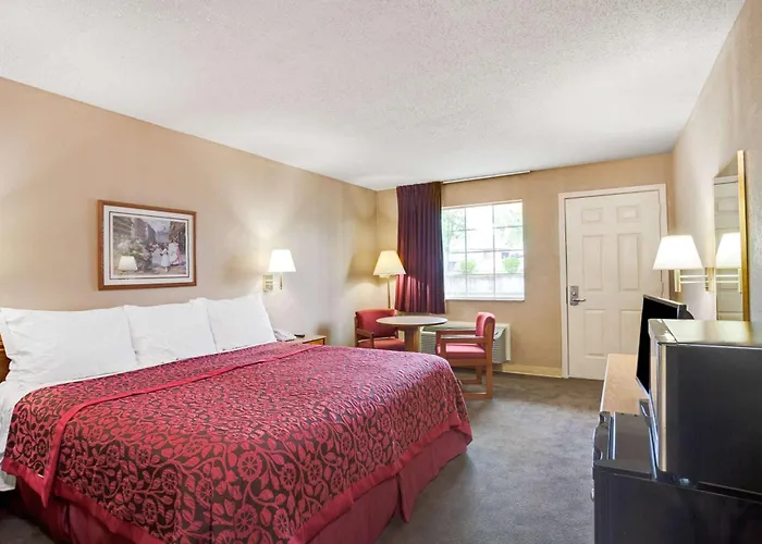 Days Inn By Wyndham Joelton/Nashville