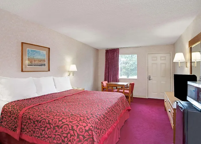 Days Inn By Wyndham Joelton/Nashville